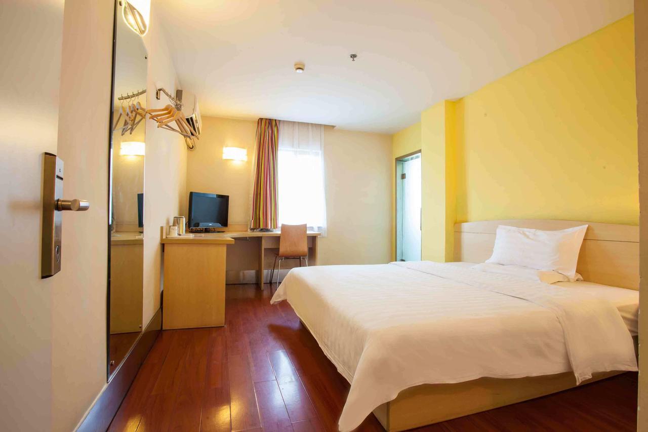 365 Hotel Haimen 部屋 写真